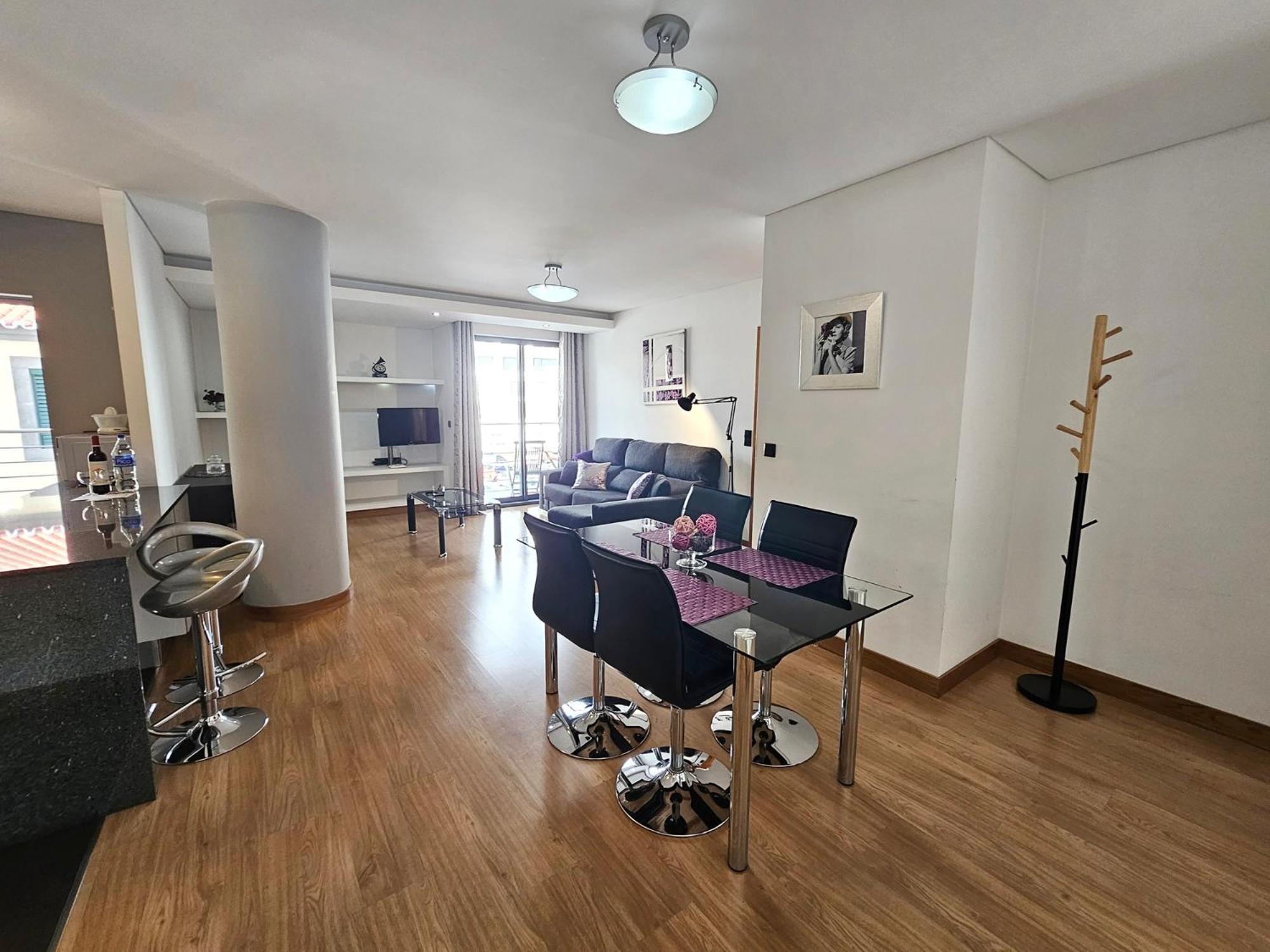 Anadia Atrium Apartment ฟุงชาล ห้อง รูปภาพ